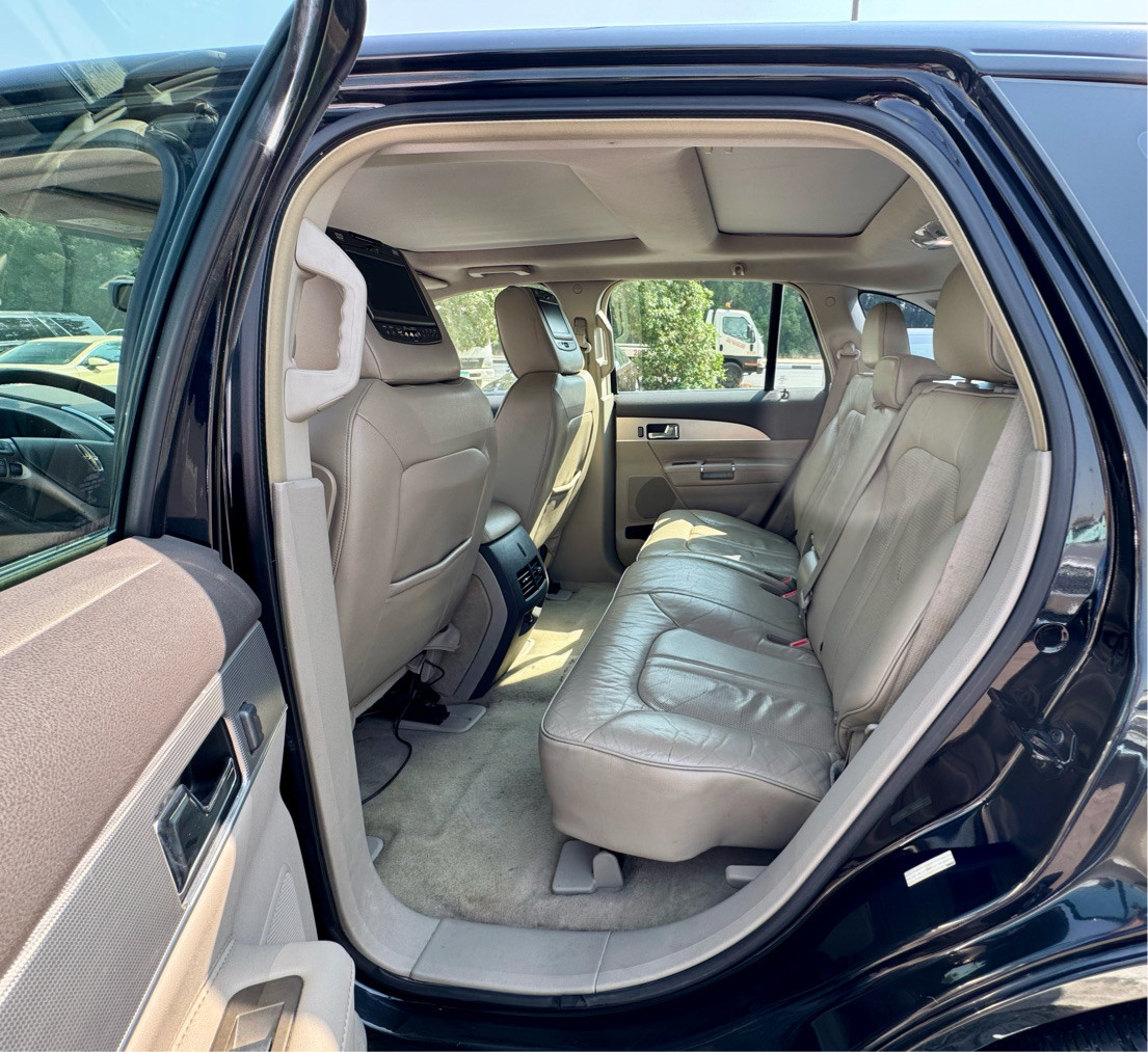 Lincoln MKX - Image 10
