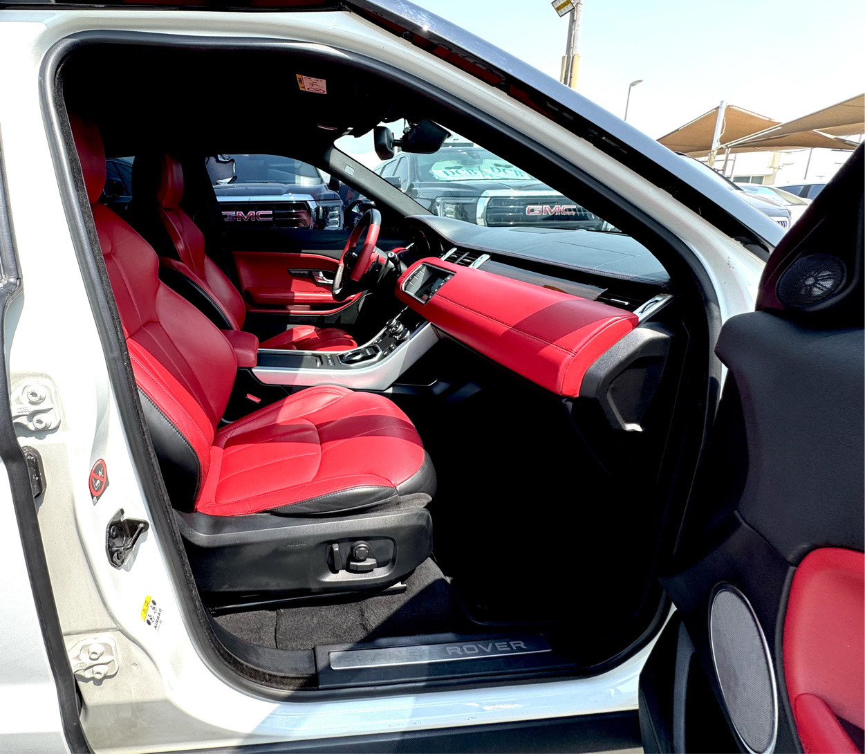 Range Rover Evoque - Image 10