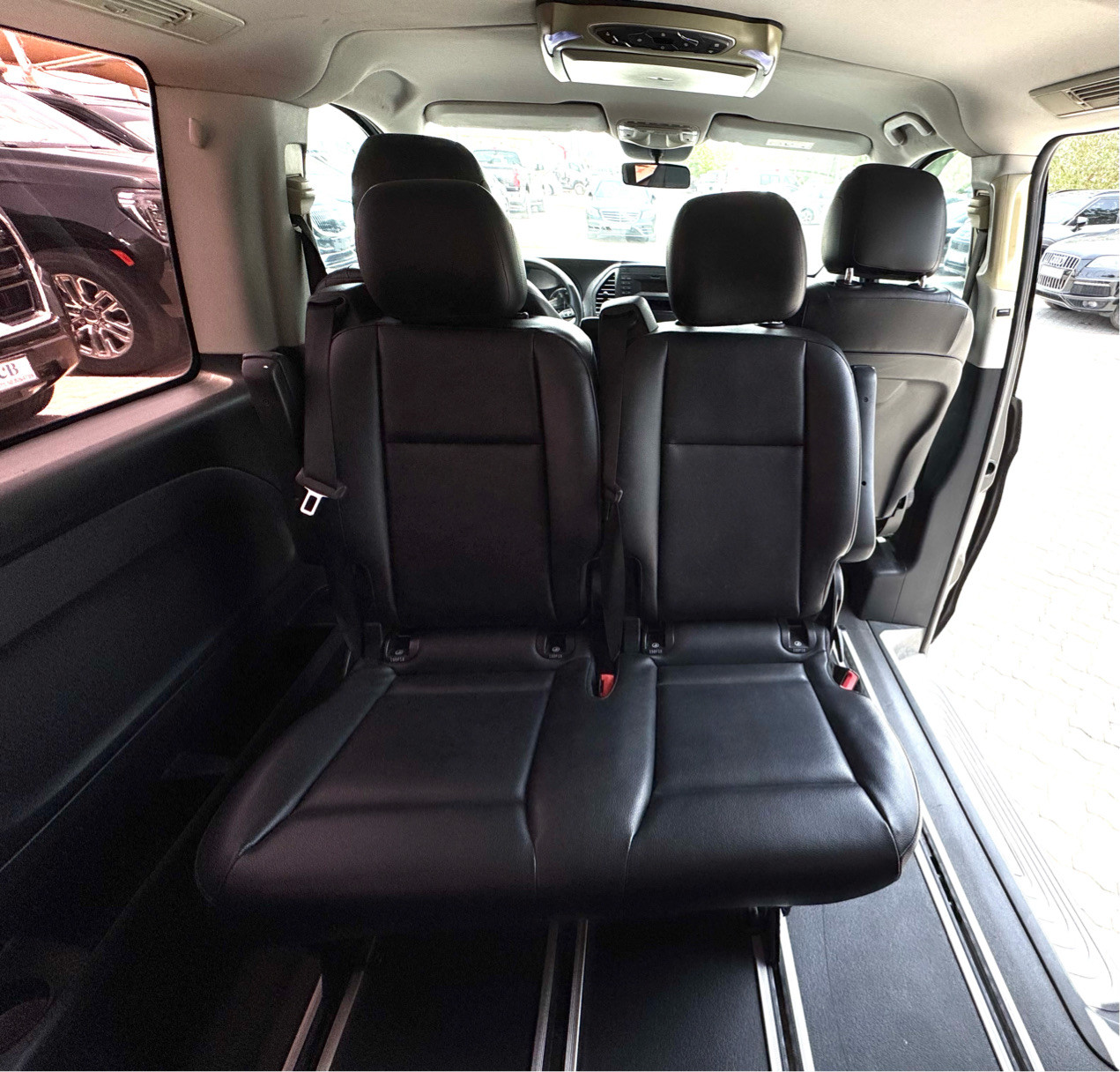 Mercedes Benz Vito - Image 11