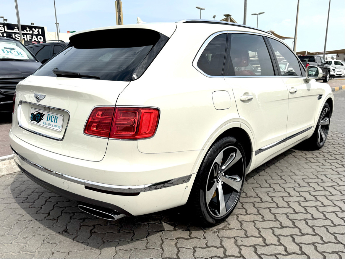 Bentley Bentayga - Image 4