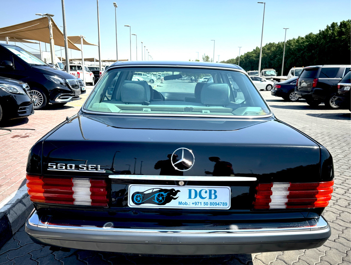 Mercedes Benz 500/560 - Image 6