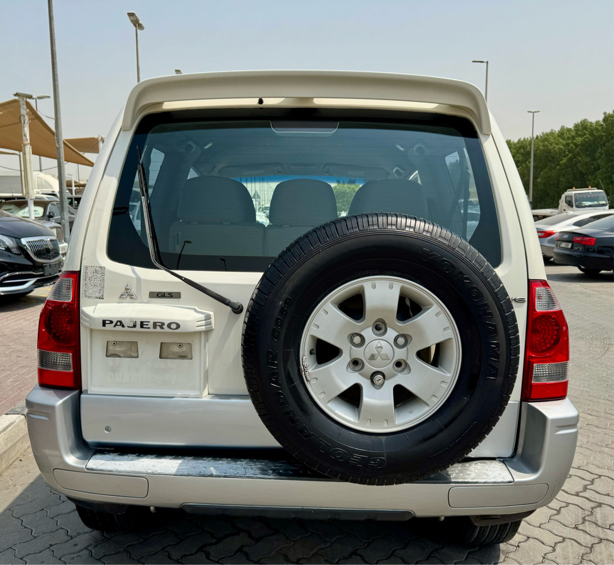 Mitsubishi Pajero - Image 3