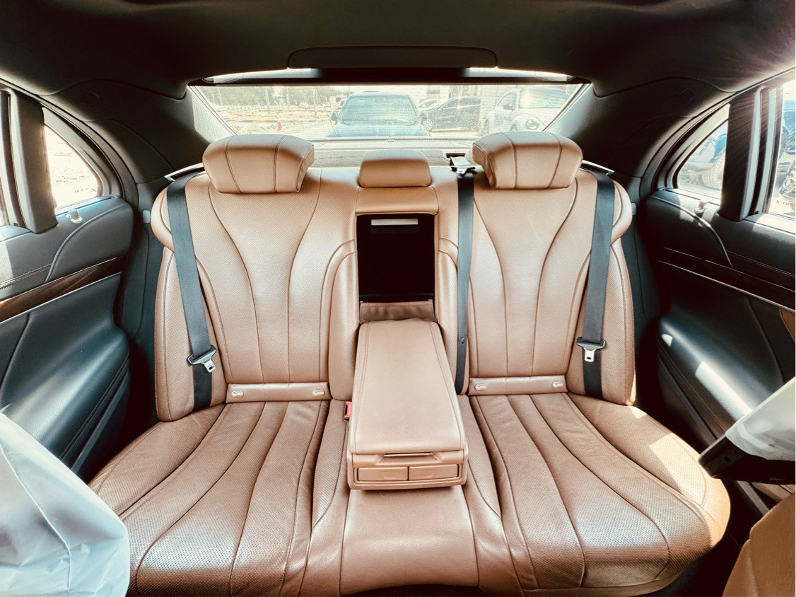 Mercedes Benz S-Class - Image 12