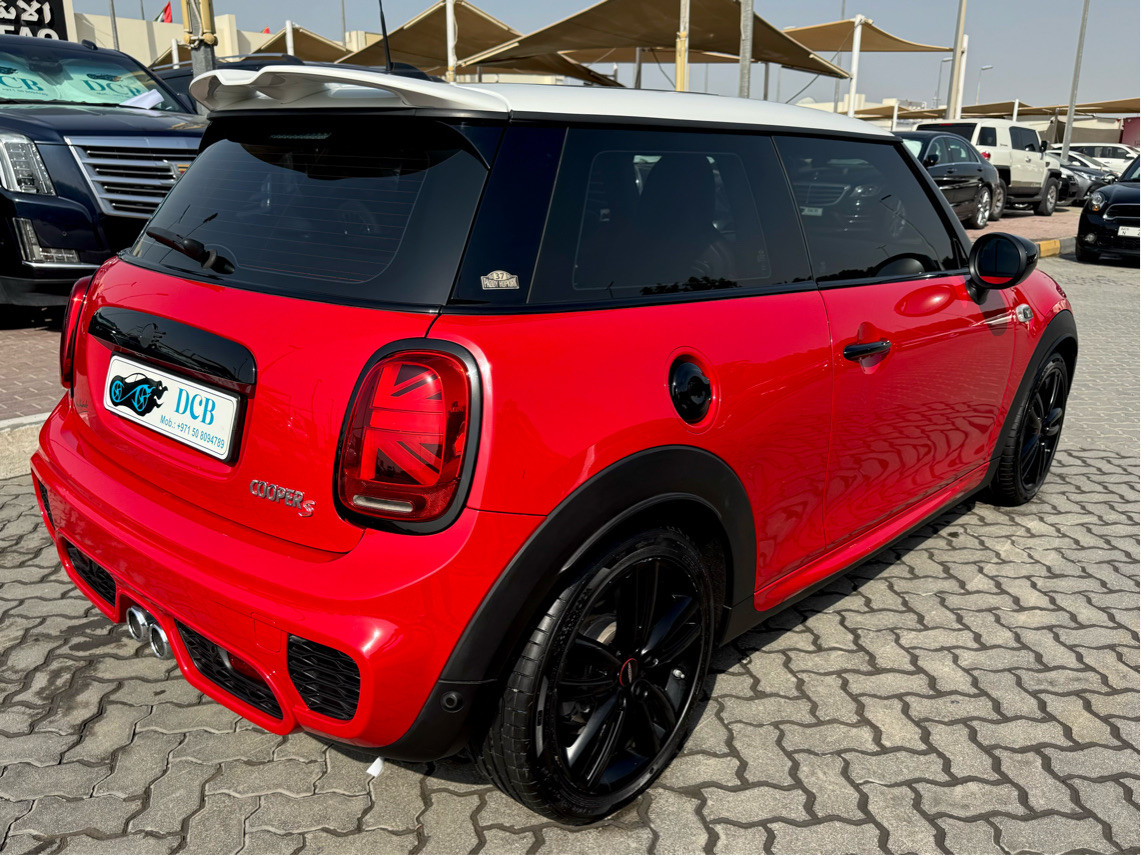 Mini Cooper Model S - Image 6