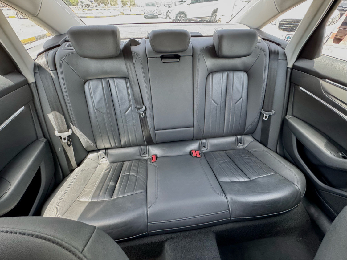 Audi A6 - Image 10