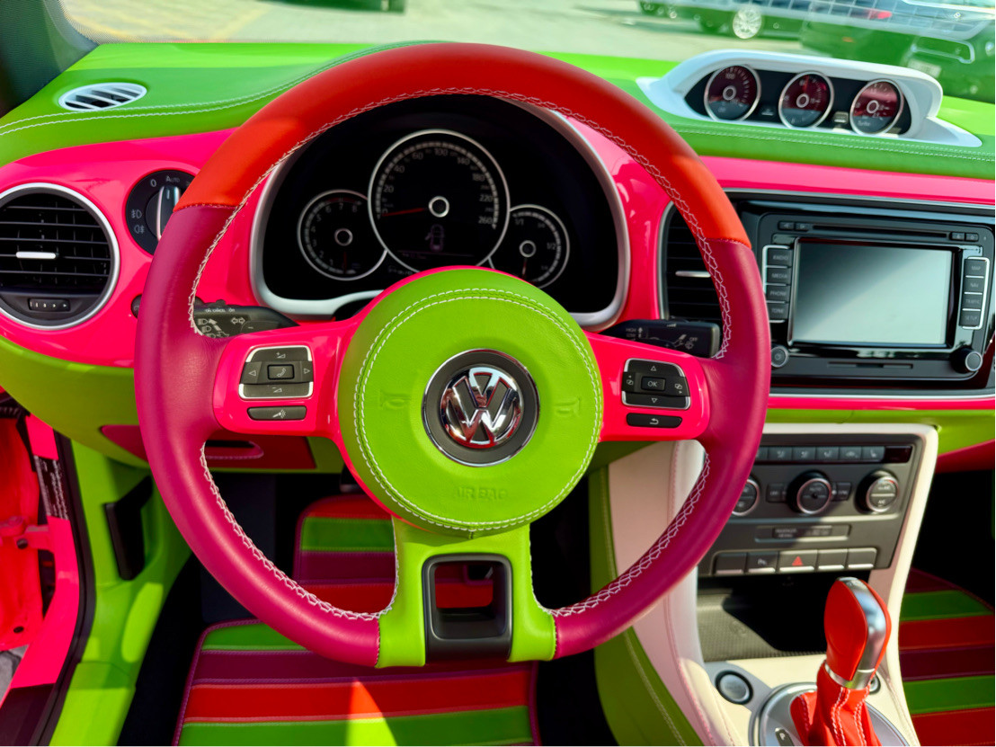 Volkswagen Beetle - Image 9