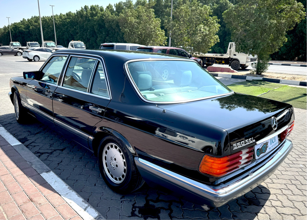 Mercedes Benz 500/560 - Image 7