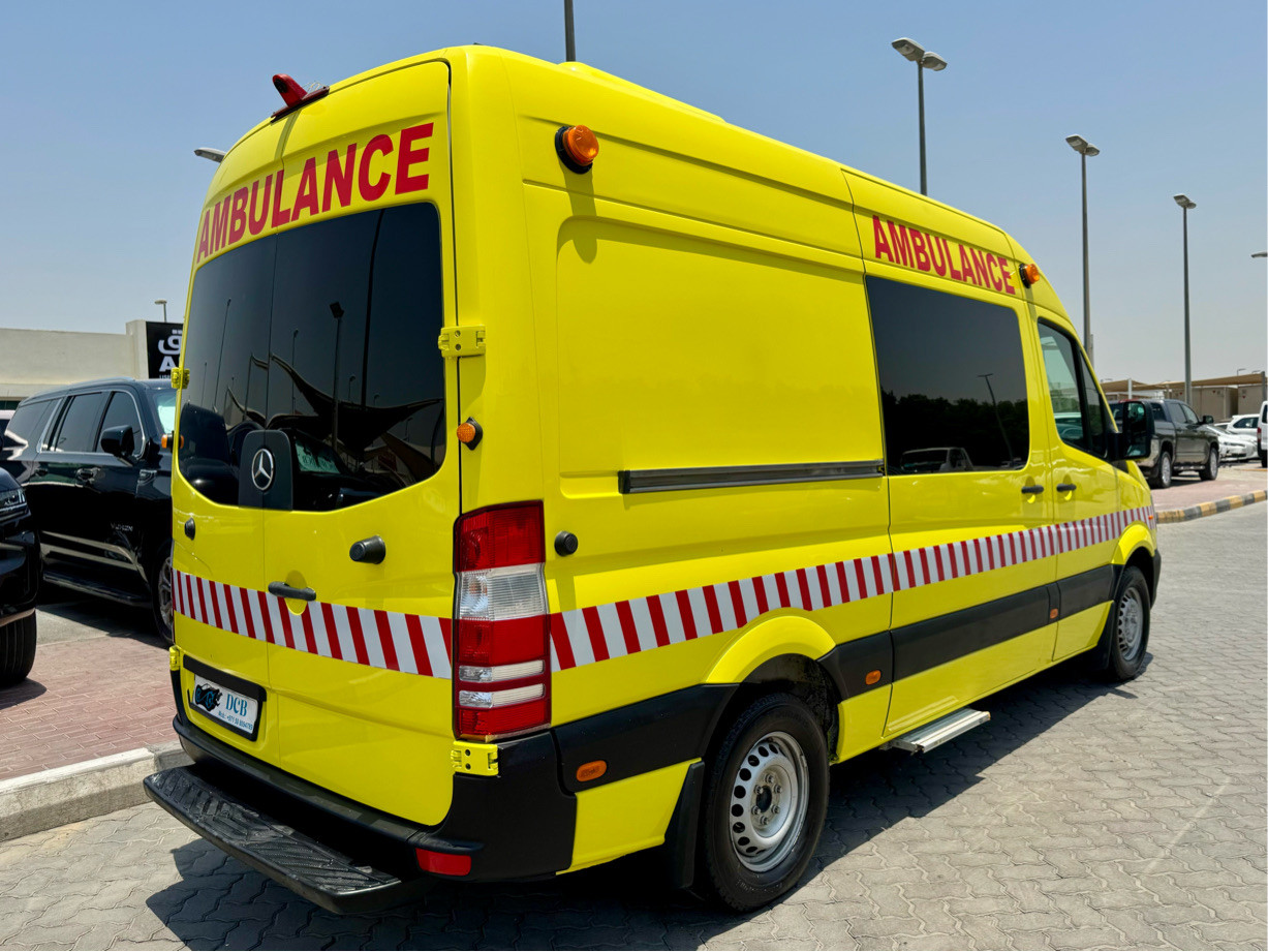 Mercedes Benz Sprinter - Image 6