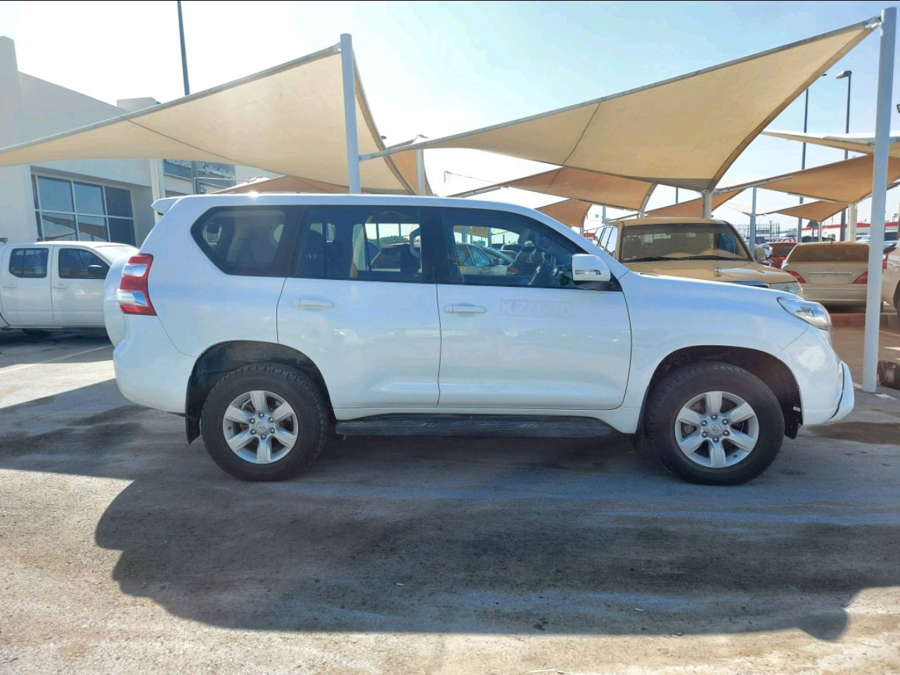 Toyota Prado - Image 4