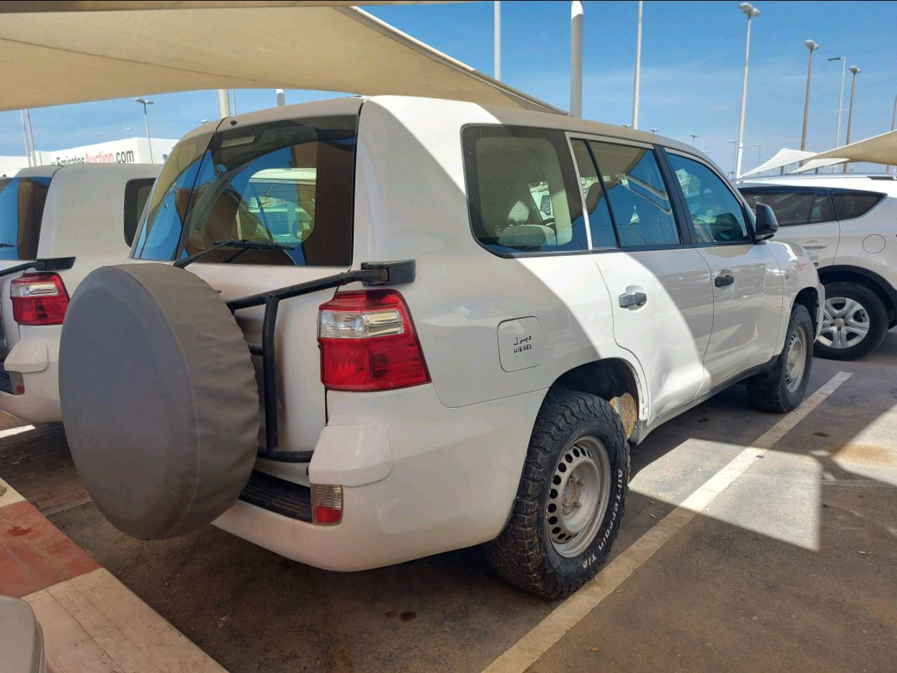 Toyota Land Cruiser - Image 2