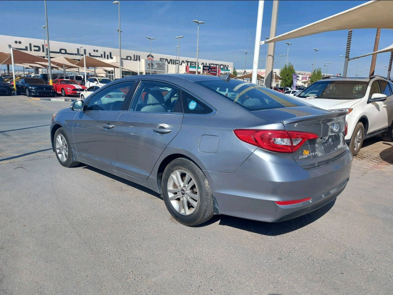 Hyundai Sonata - Image 5