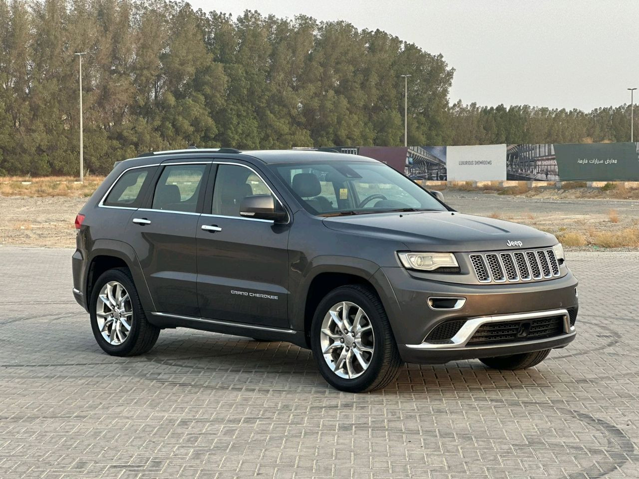 Jeep Grand Cherokee - Image 9