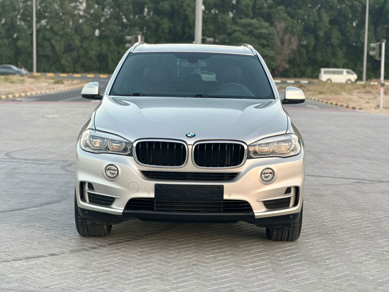 BMW X5 - Image 9