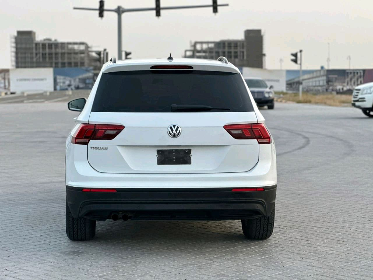 Volkswagen Tiguan - Image 9