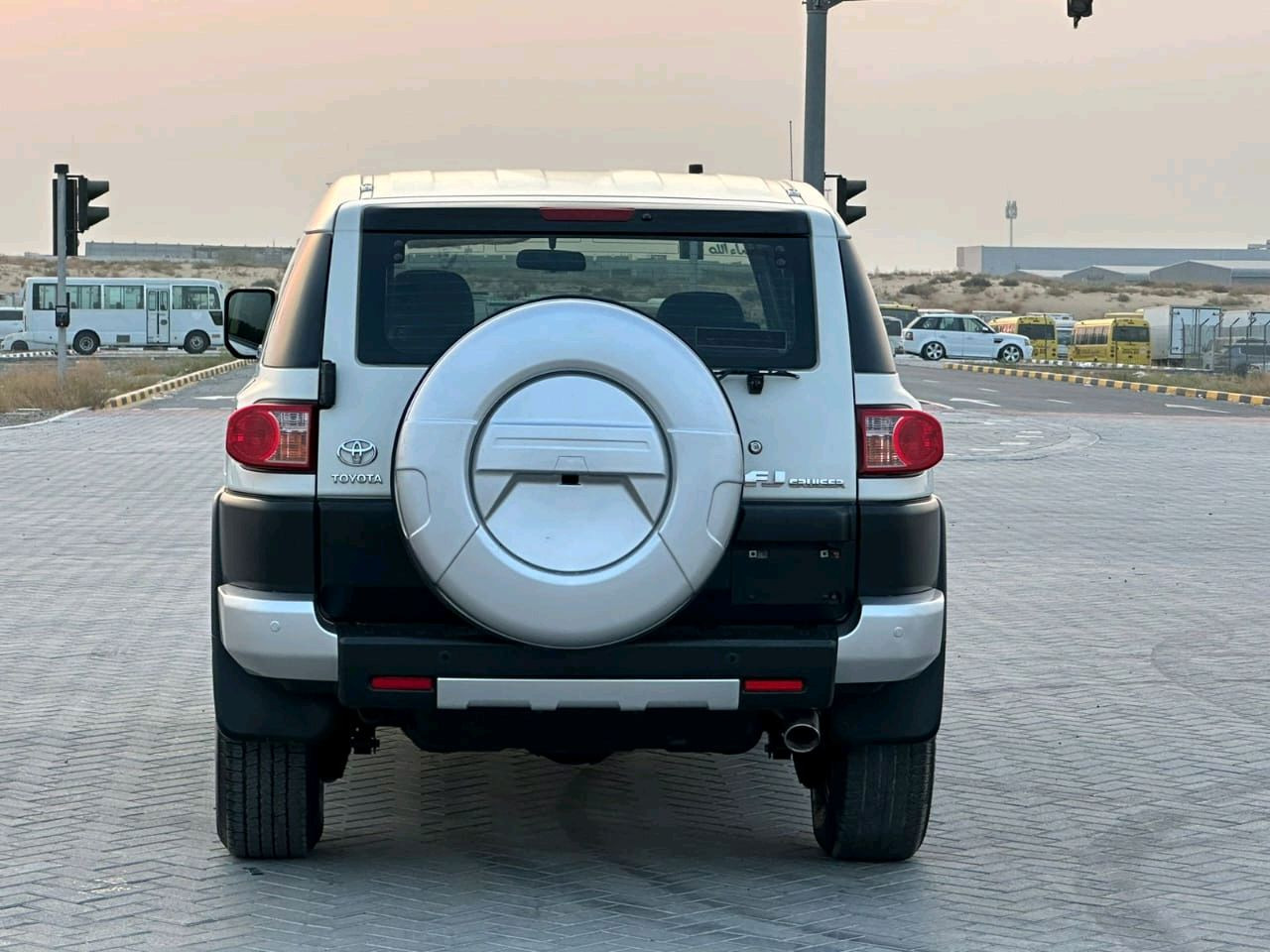 Toyota FJ Cruiser - Image 3
