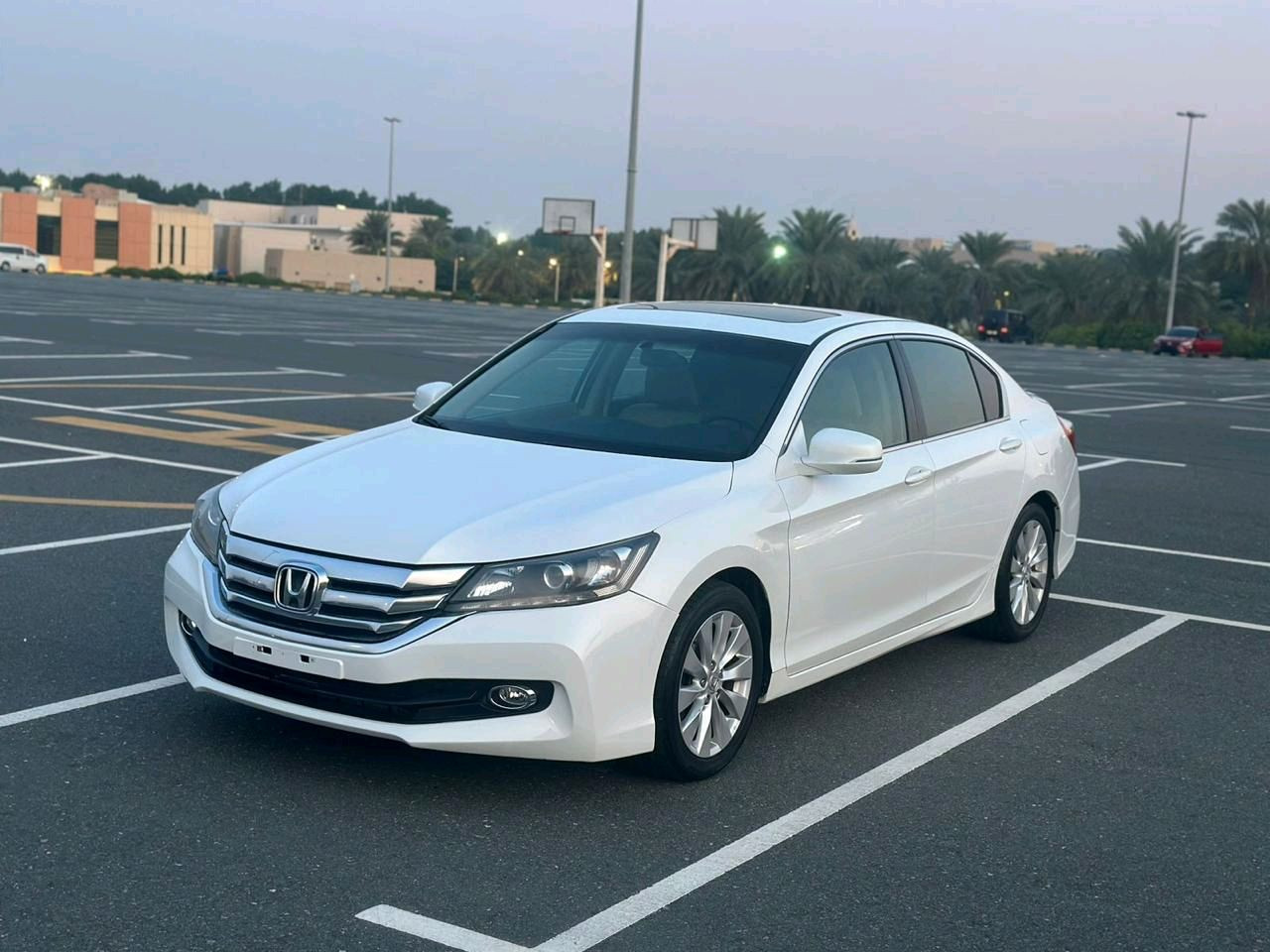 Honda Accord - Image 7