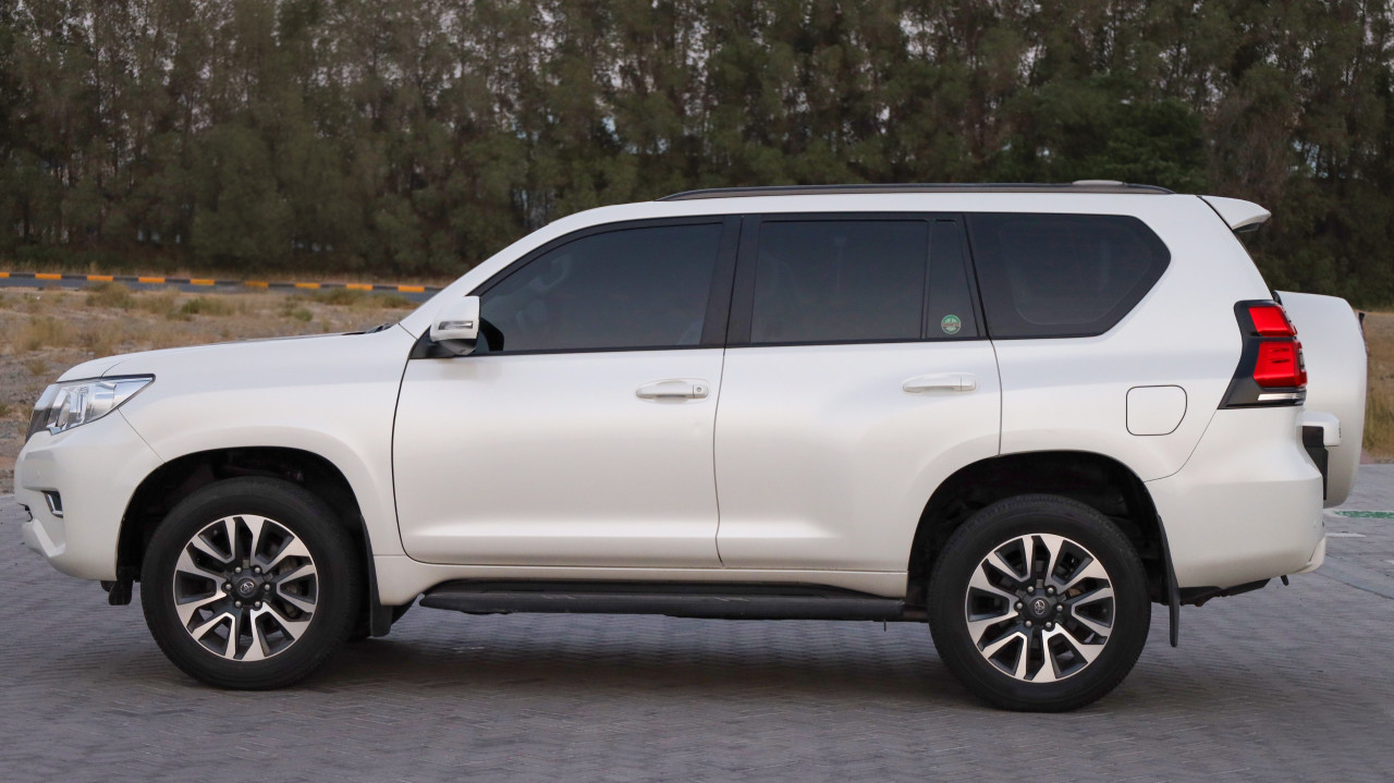 Toyota Prado - Image 7