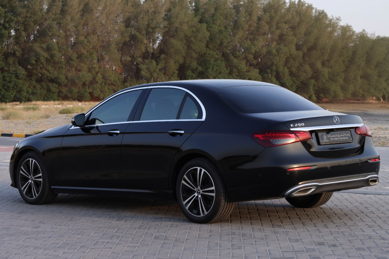 Mercedes Benz E-Class - Image 6