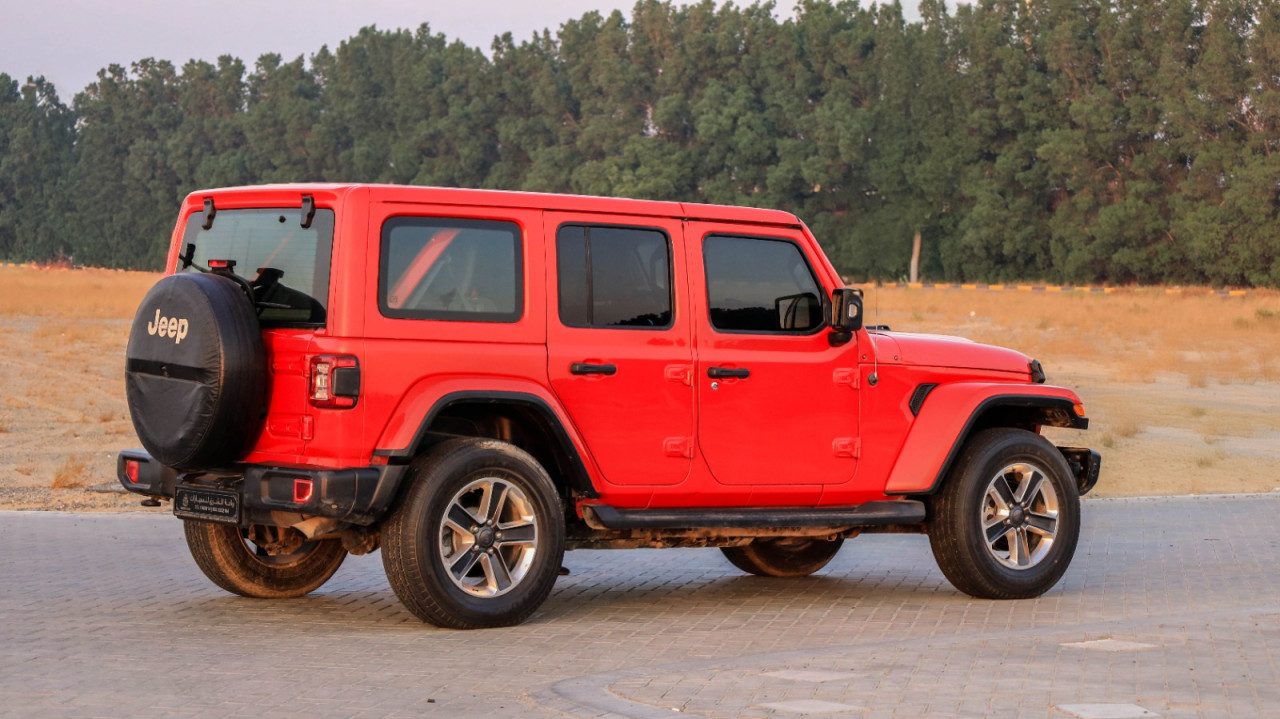 Jeep Sahara - Image 9