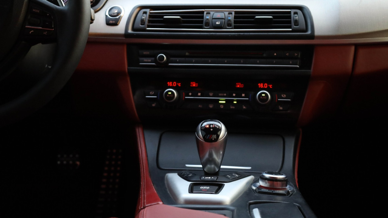 BMW M5 - Image 3