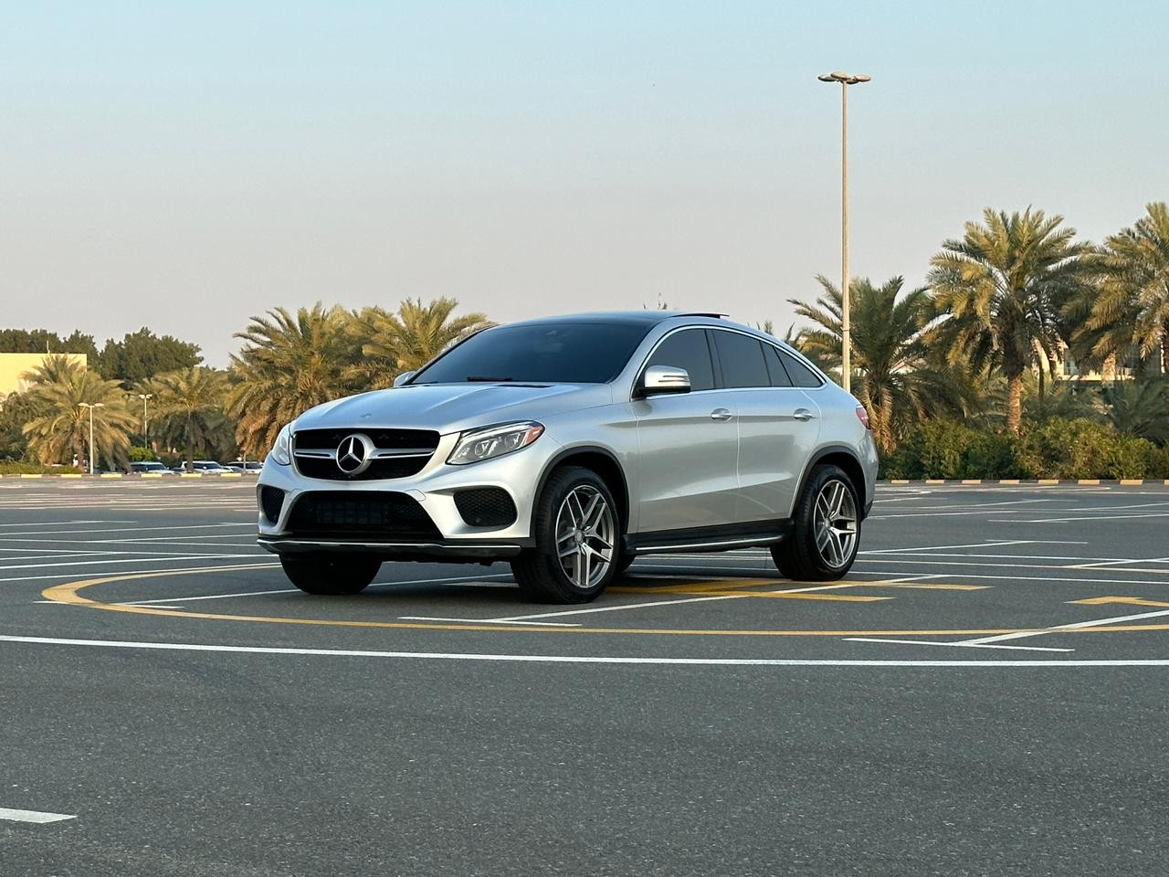 Mercedes Benz GLE Coupe - Image 4