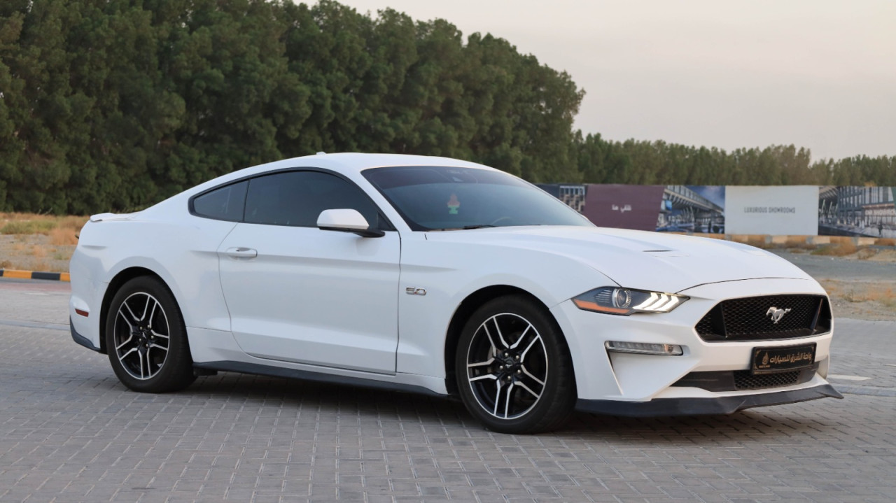 Ford Mustang - Image 3