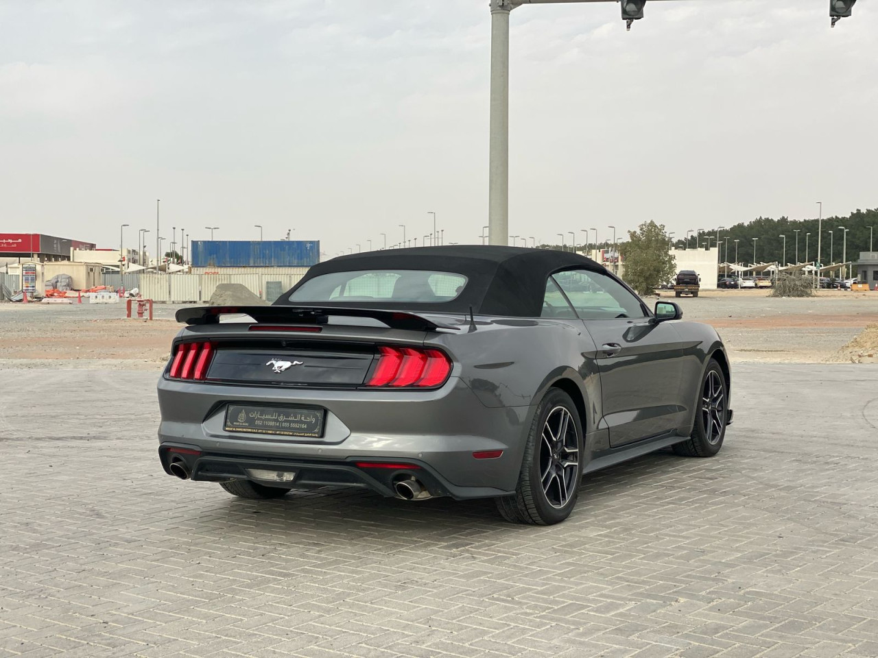 Ford Mustang - Image 5