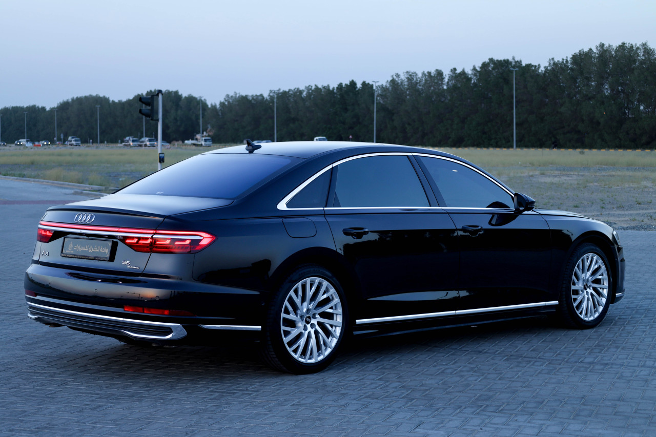 Audi A8 - Image 5