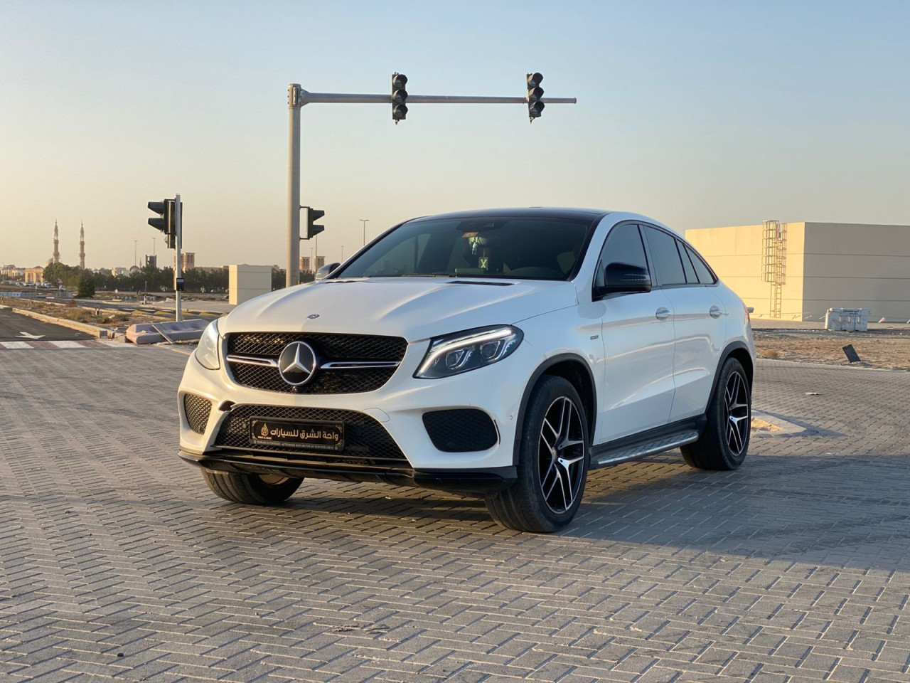 Mercedes Benz GLE SUV - Image 8