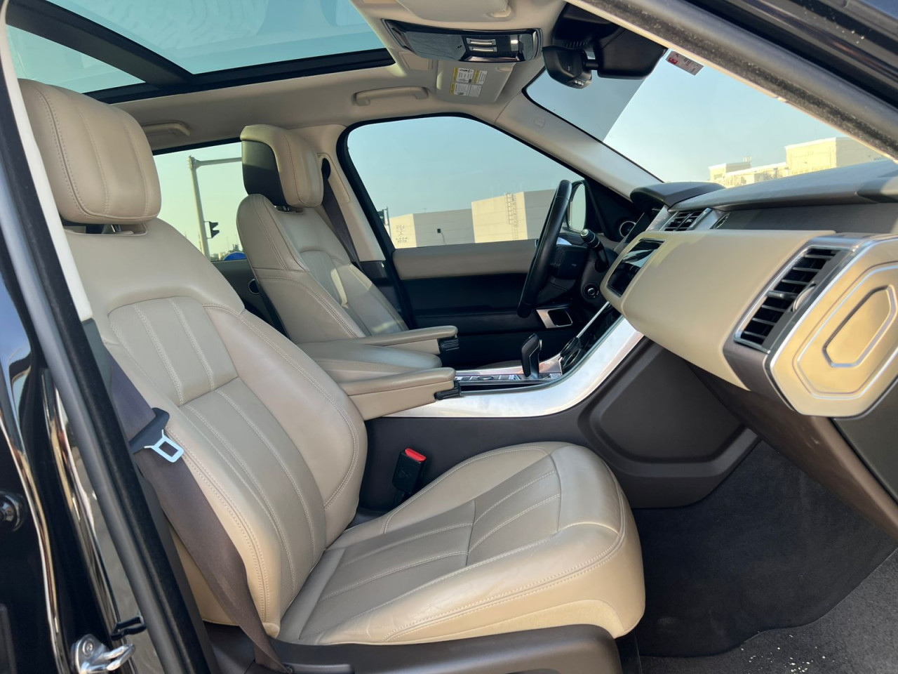 Range Rover Sport - Image 4