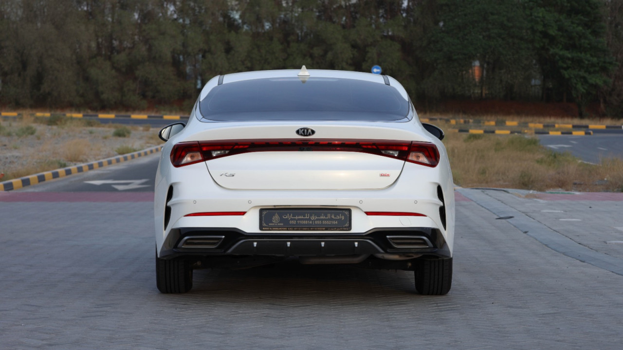 KIA K 5 - Image 11