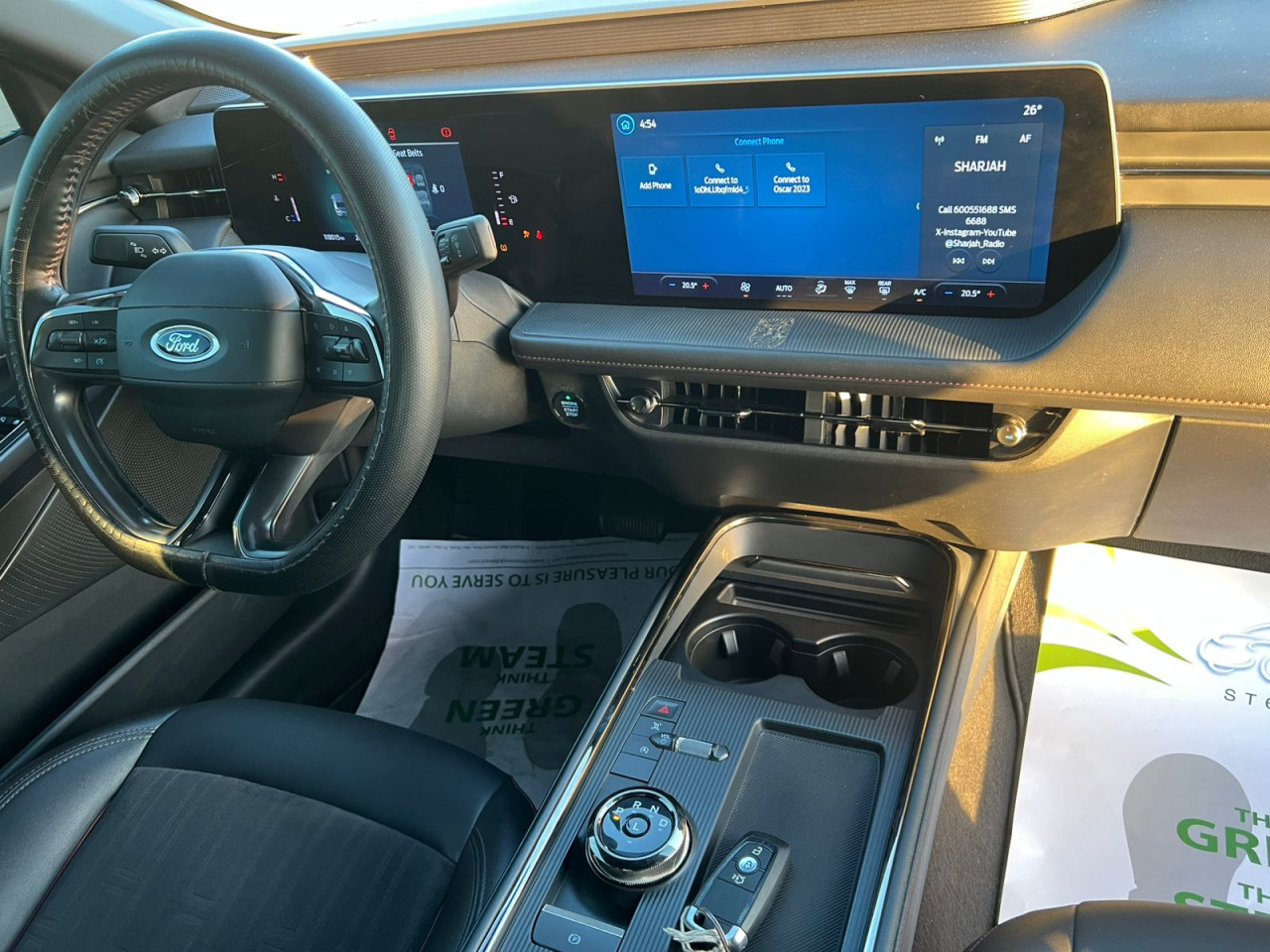 Ford Taurus - Image 4
