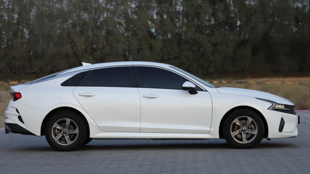 KIA K 5 - Image 8