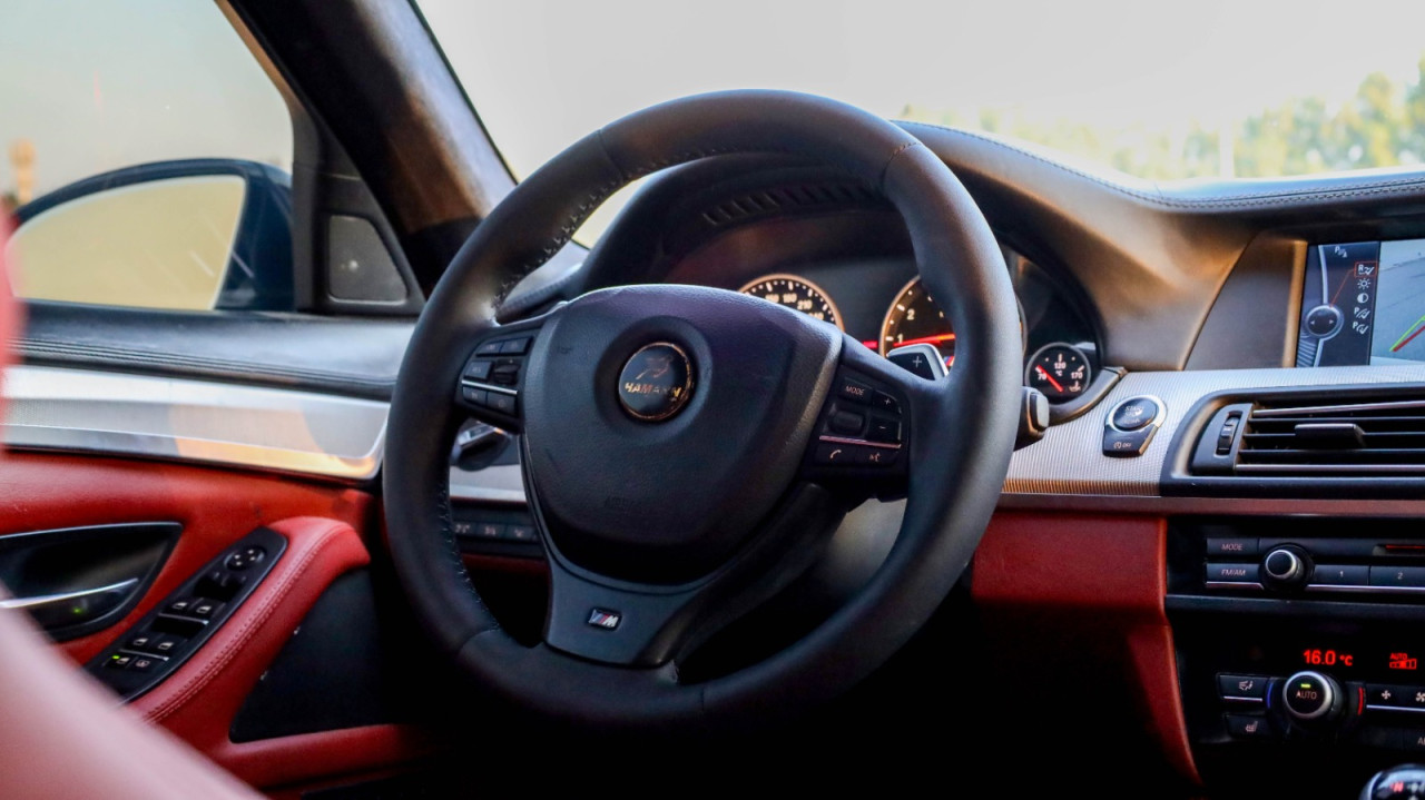 BMW M5 - Image 12