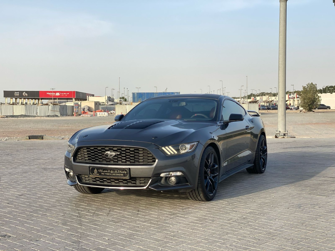 Ford Mustang - Image 4