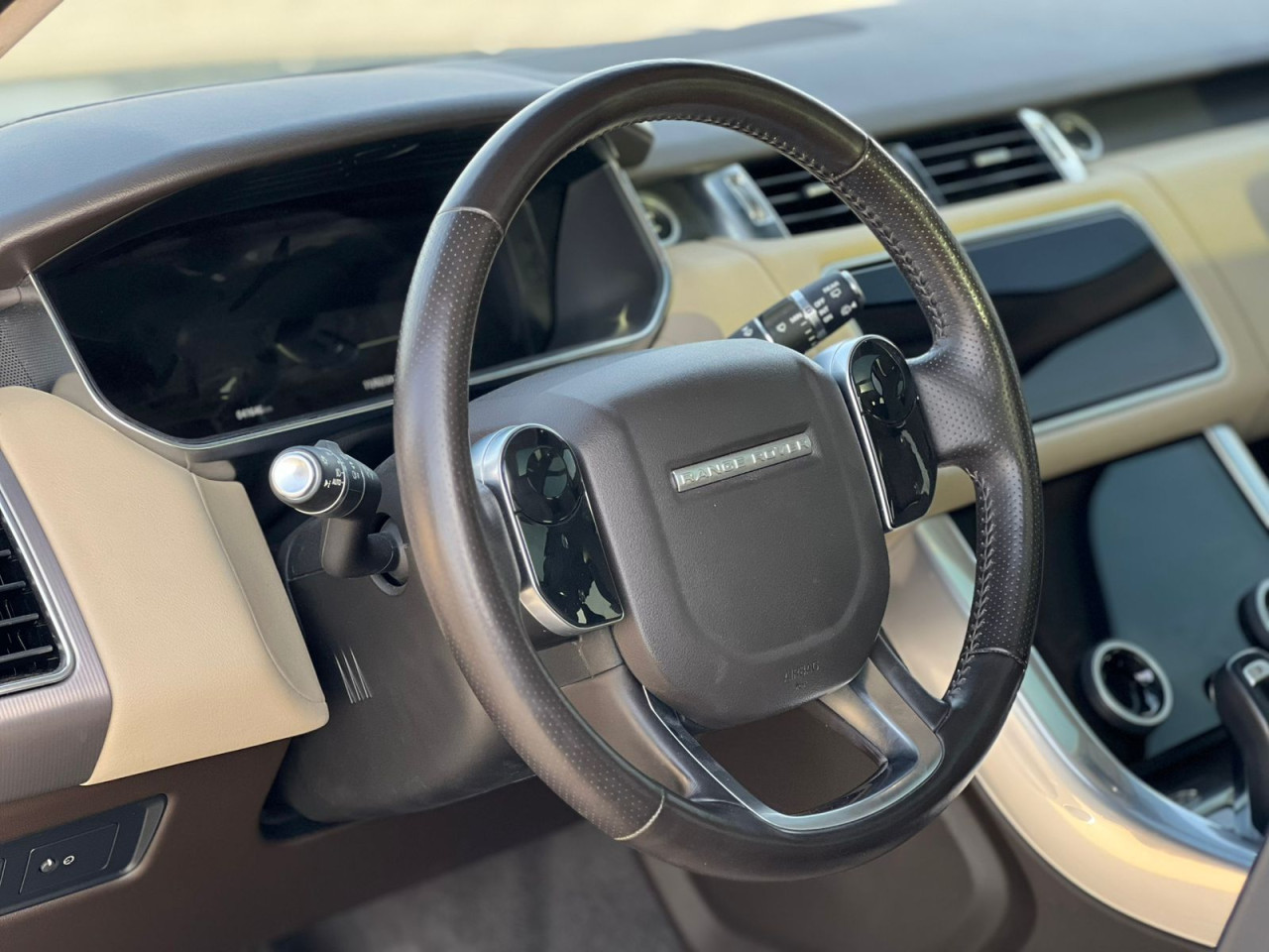 Range Rover Sport - Image 8
