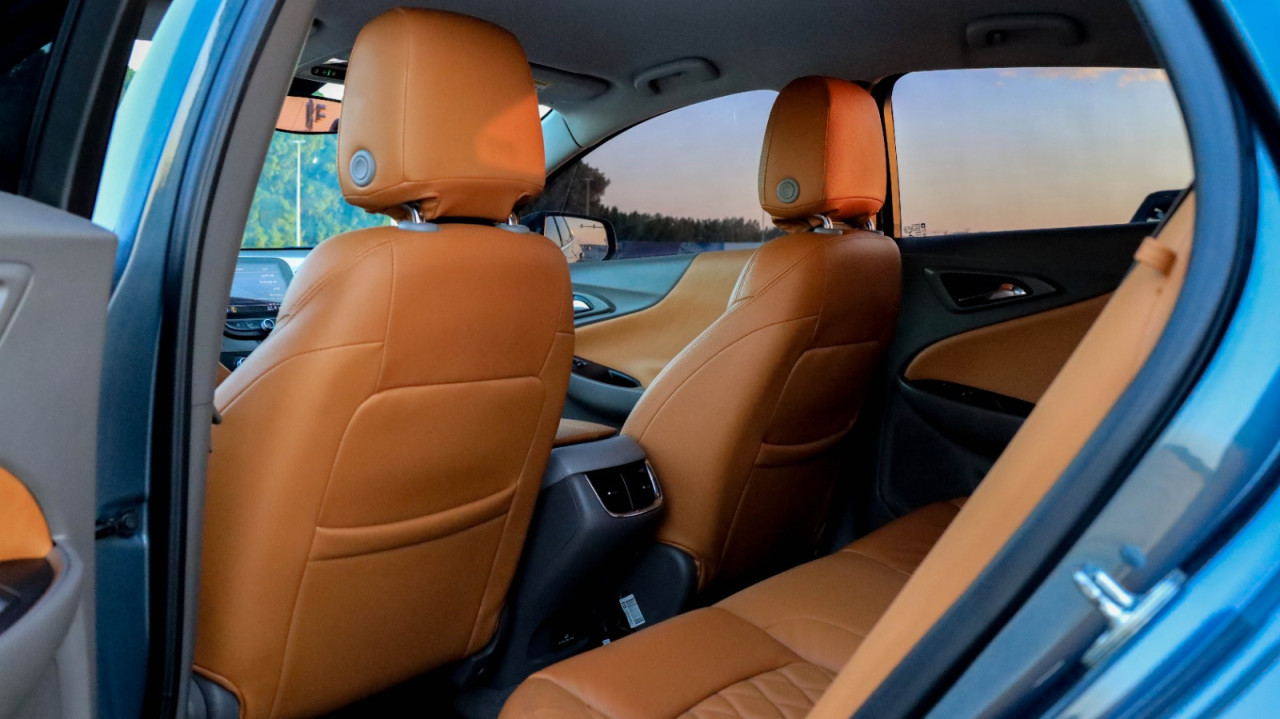 Chevrolet Malibu - Image 12