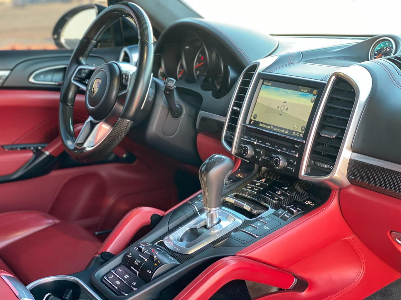 Porsche Cayenne - Image 9