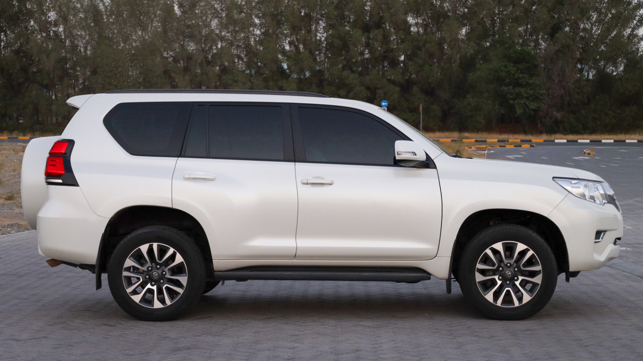 Toyota Prado - Image 11