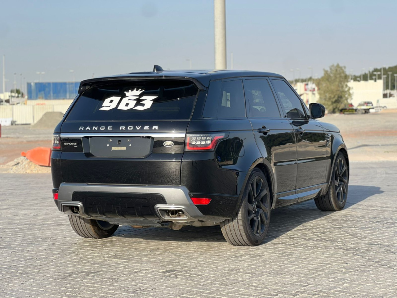 Range Rover Sport - Image 9