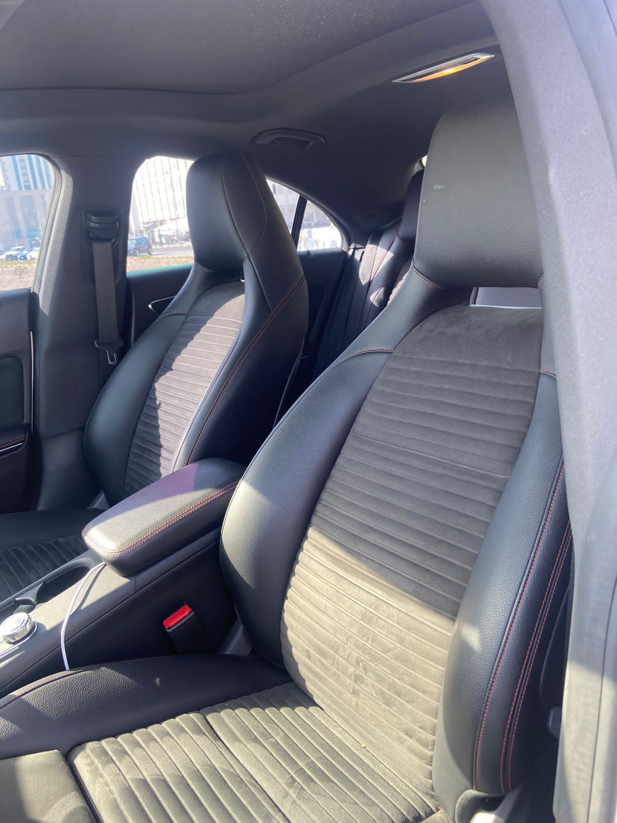 Mercedes Benz CLA - Image 11