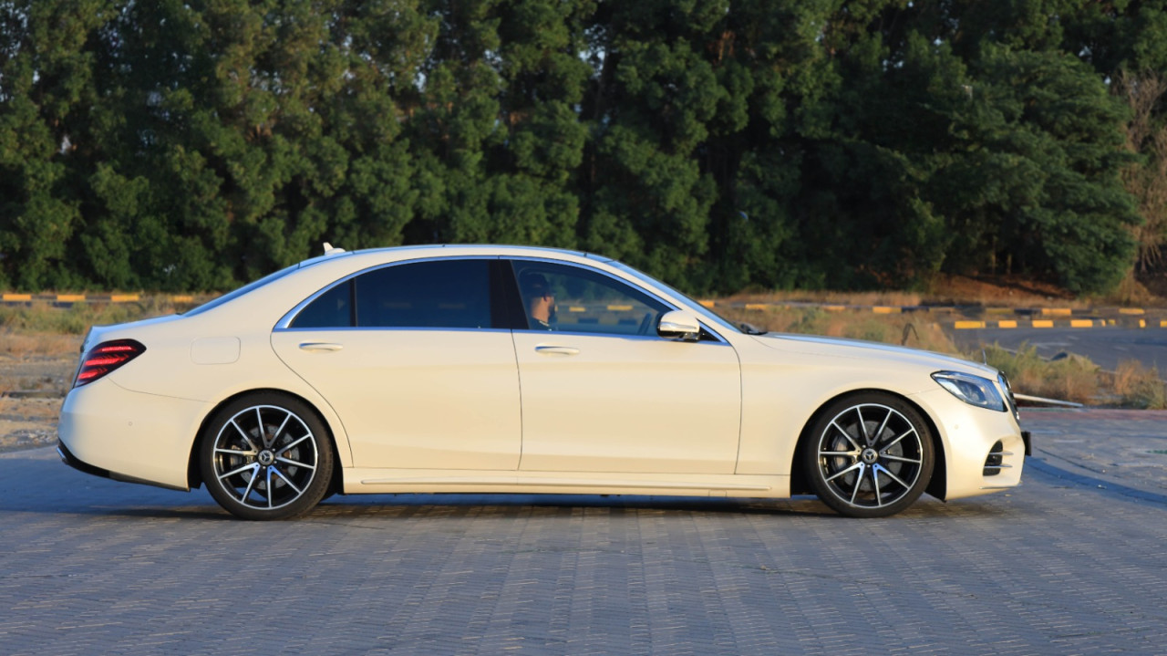 Mercedes Benz S-Class - Image 8