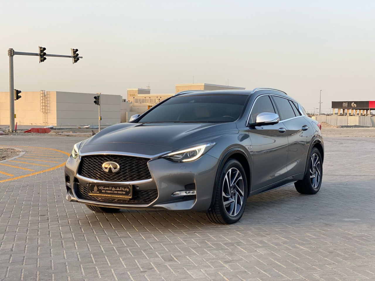 Infiniti Q30 - Image 3