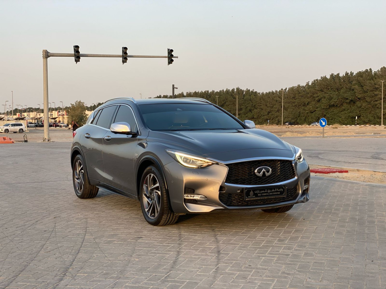 Infiniti Q30 - Image 4