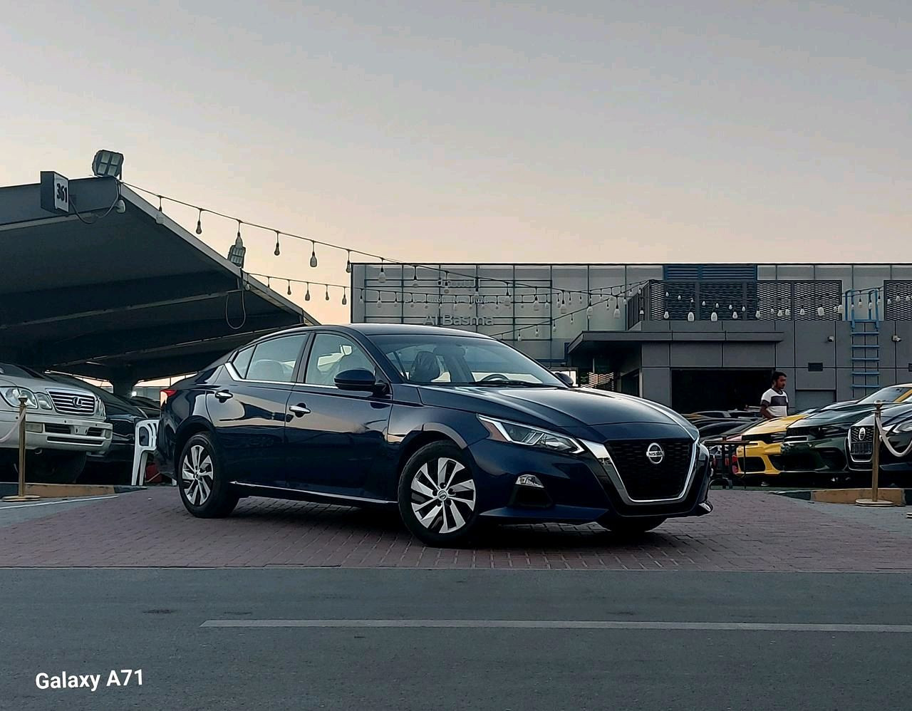 Nissan Altima - Image 9