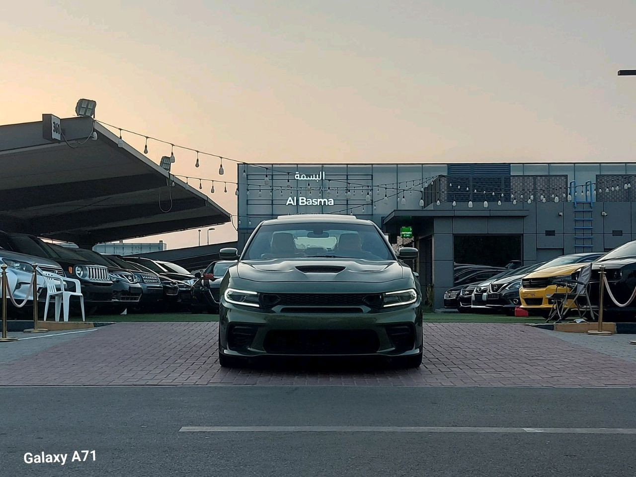 Dodge Charger - Image 12