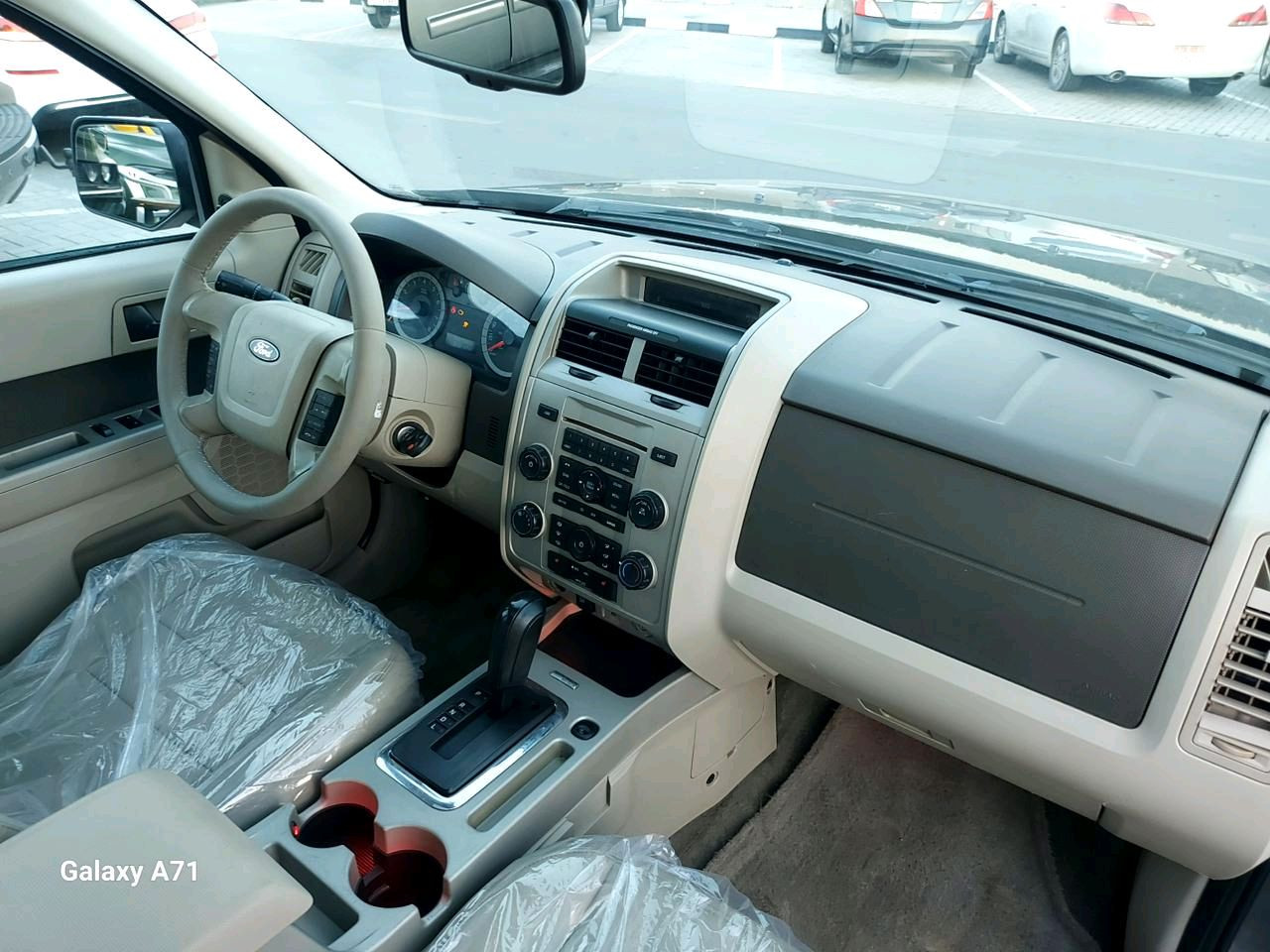Ford Escape - Image 5