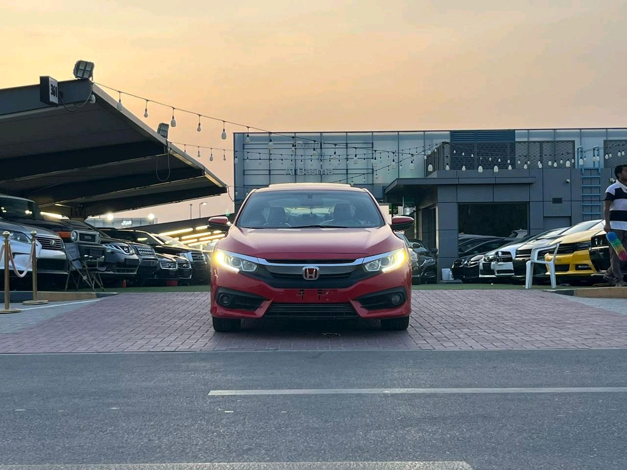 Honda Civic - Image 4