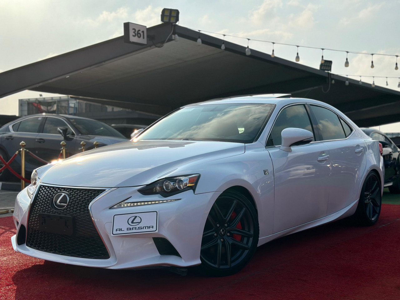 Lexus IS-Series - Image 10