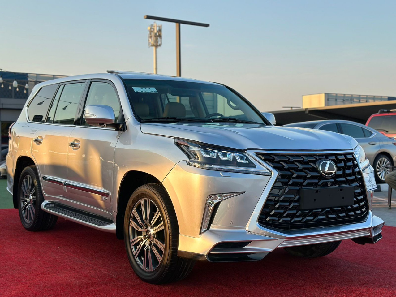 Lexus LX-Series - Image 10